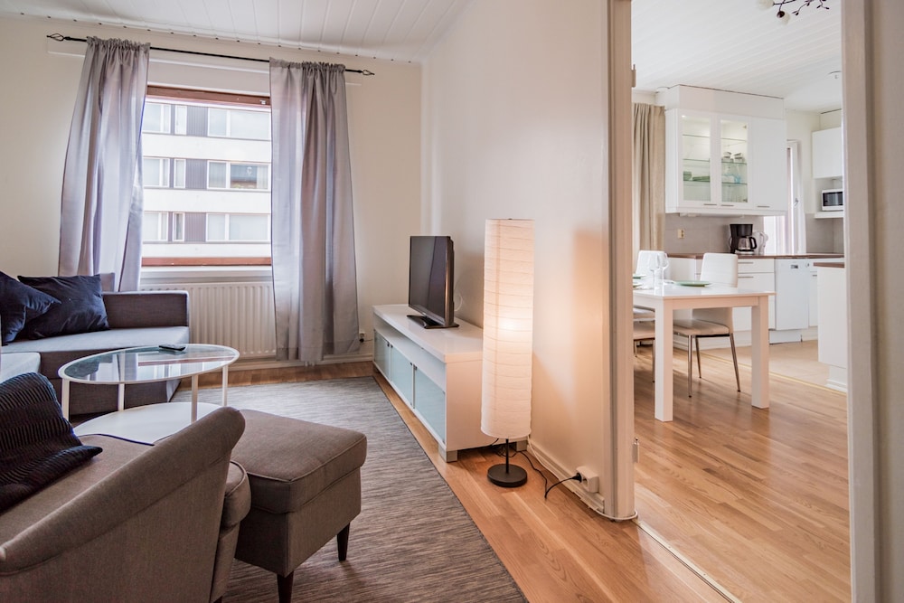 Local Nordic Apartments Moose — 4-Star Luxury Hotel in Jyvaeskylae, Finland