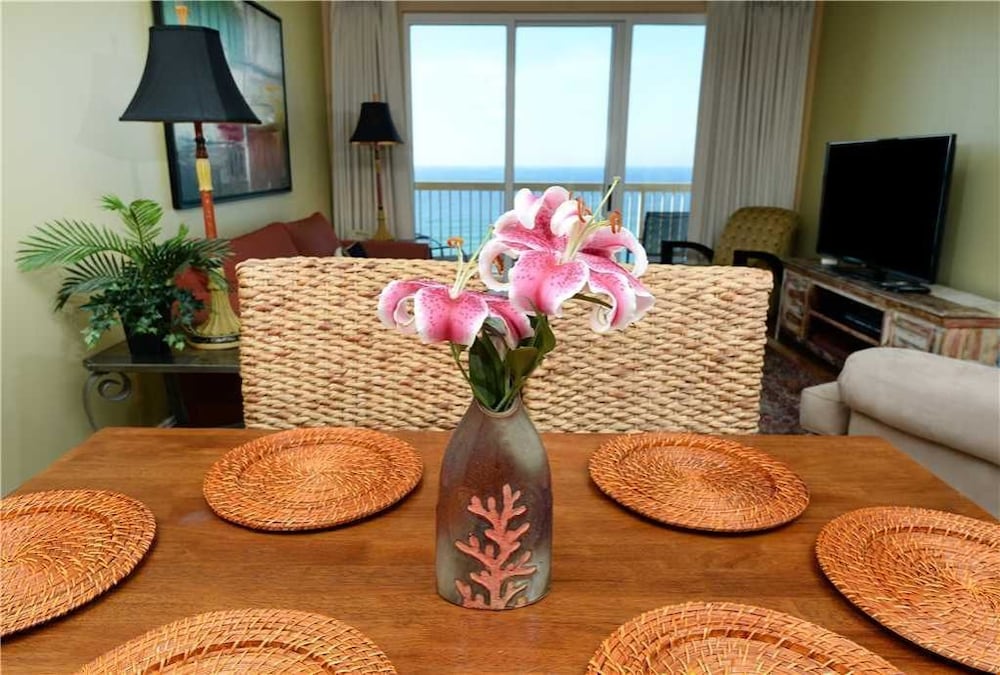 Calypso 1006 East Tower I Three Bedroom Condo - photo 9
