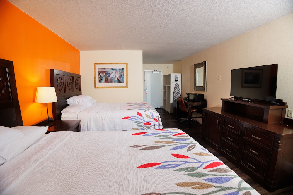 Garnet Inn & Suites Orlando - photo 64