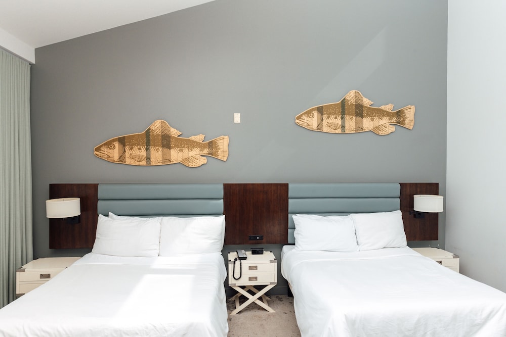 Lakehouse Resort - photo 4