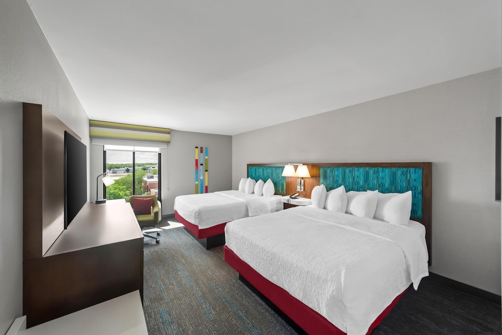 Hampton Inn North Platte - photo 20