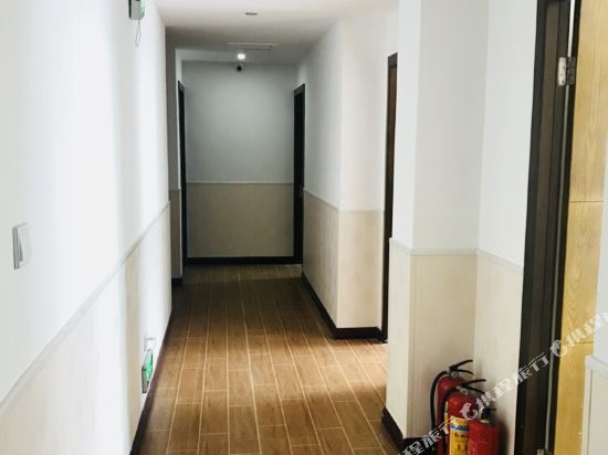 Lingguang Business Hotel in Ninghai, People's Republic of China