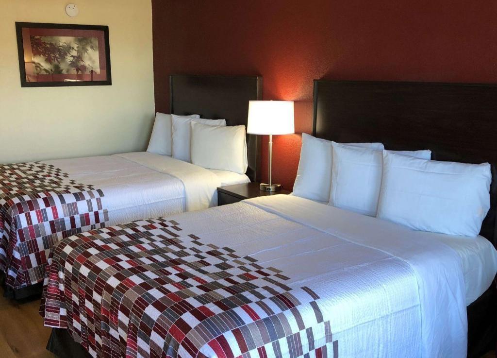 Red Roof Inn West Point - photo 10