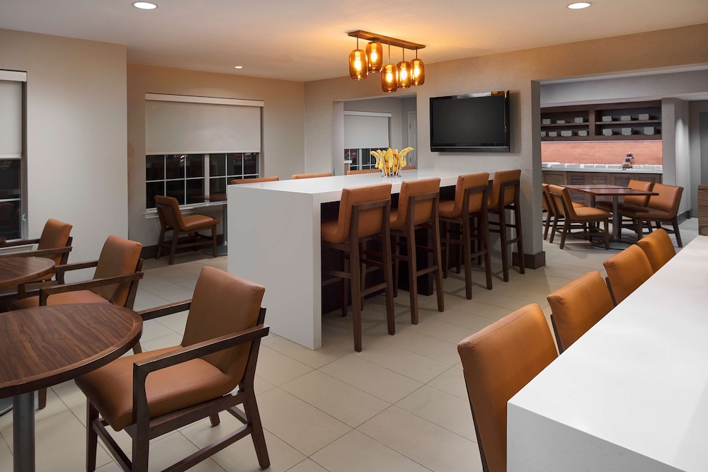 Hyatt House Austin Arboretum - photo 20