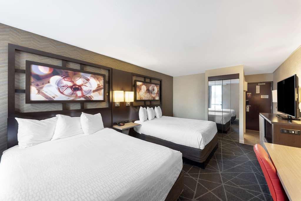 Best Western Plus Austin Central - photo 17