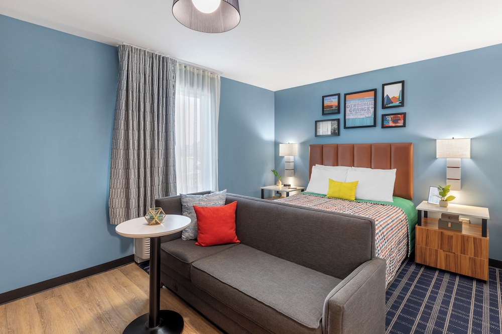 Uptown Suites Extended Stay Denver CO Westminster - photo 7