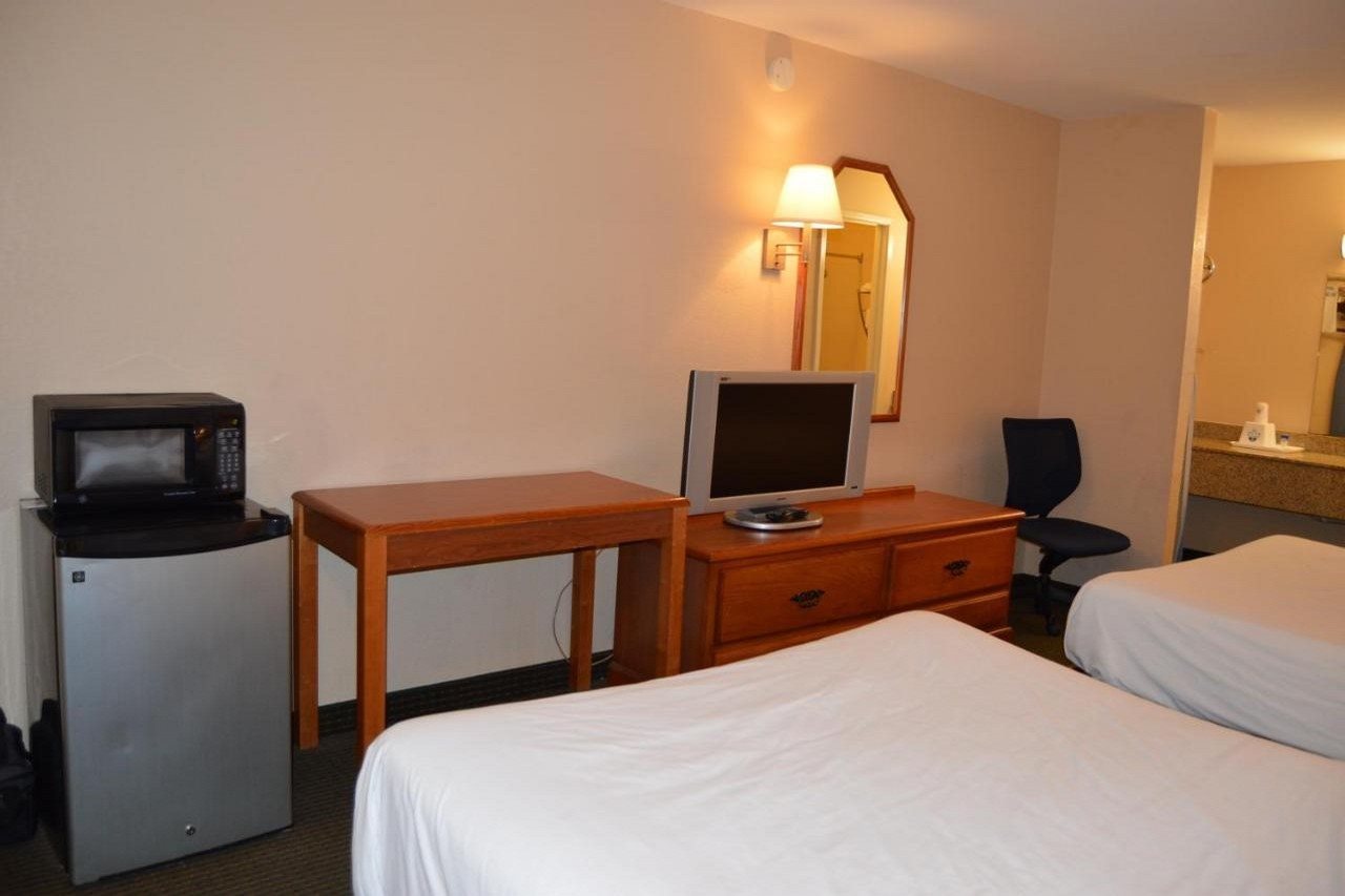 Americas Best Value Inn Gainesville TX - photo 9