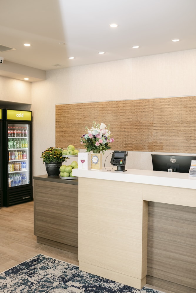 Home2 Suites Downtown Nashville Metrocenter - photo 4