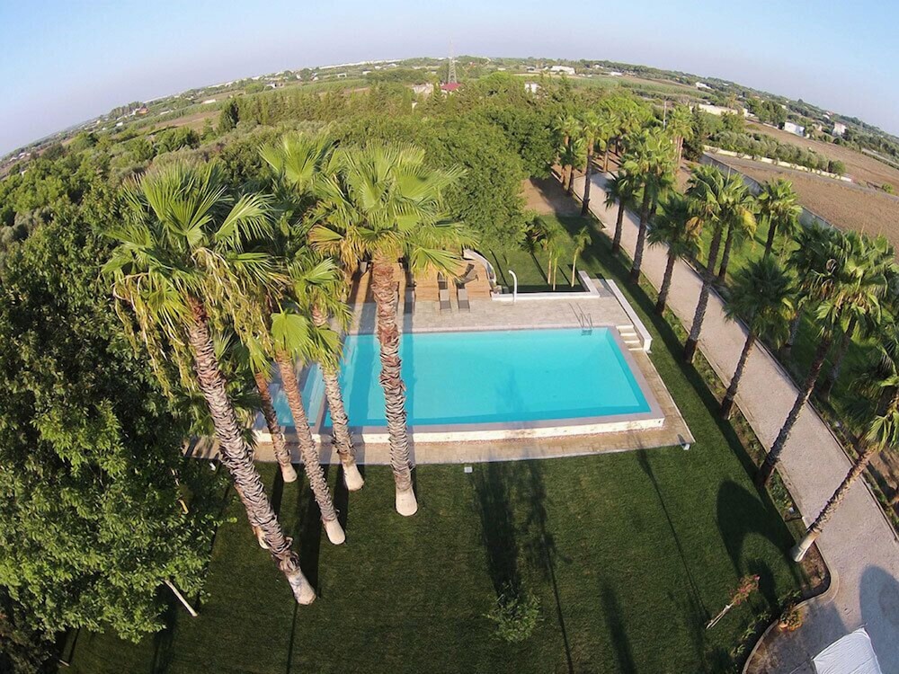 Parco degli Aranci — hotel in Cutrofiano