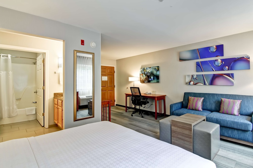 Homewood Suites by Hilton Stratford - photo 22