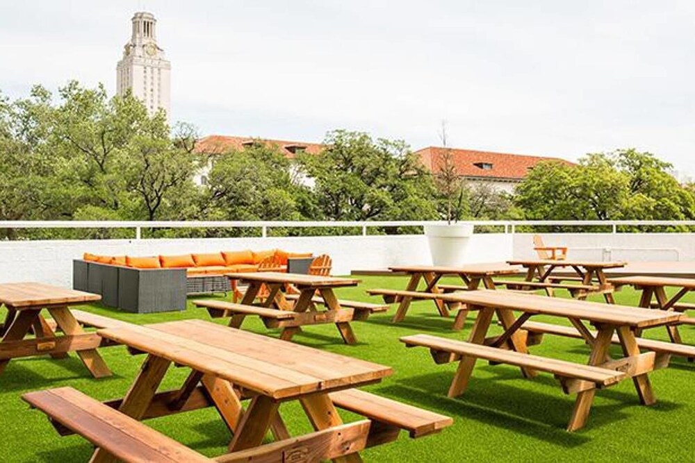 UT Social Retreat Pool Gym - photo 8