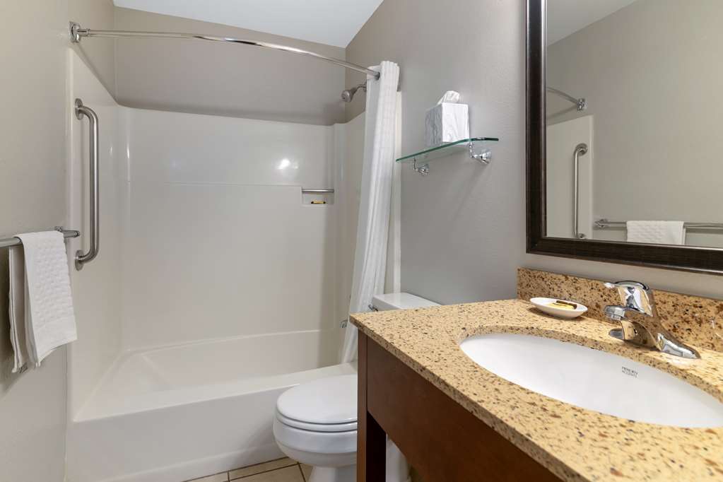 Best Western Plus Windjammer Inn & Conference Center - photo 46