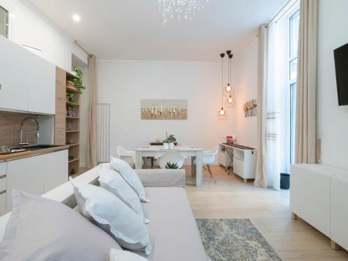 White Loft near Duomo Orti 14 — 4-Star Luxury Hotel in Milan, Italy