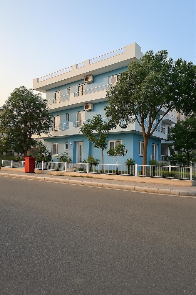 Let’stay Aerocity Mohali in Mohali, India