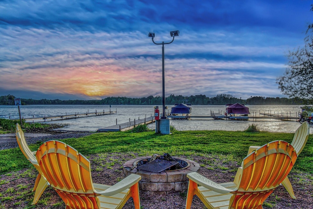 Lena's Northern Pines Resort - photo 84