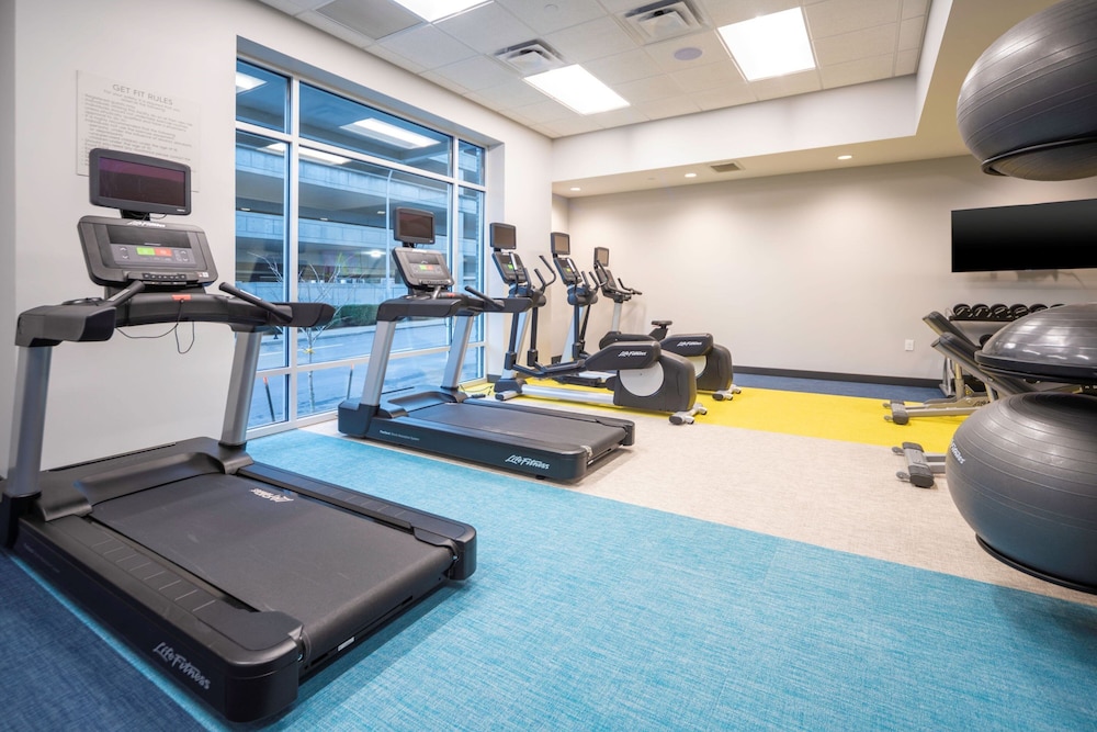 Towneplace Suites By Marriott Louisville Downtown - photo 25