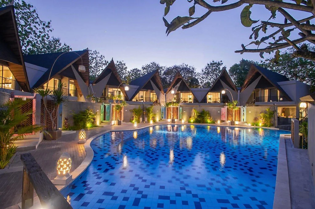 The Lavana Akatara Villa Nusa Dua — 4-Star Luxury Hotel in Bali, Indonesia