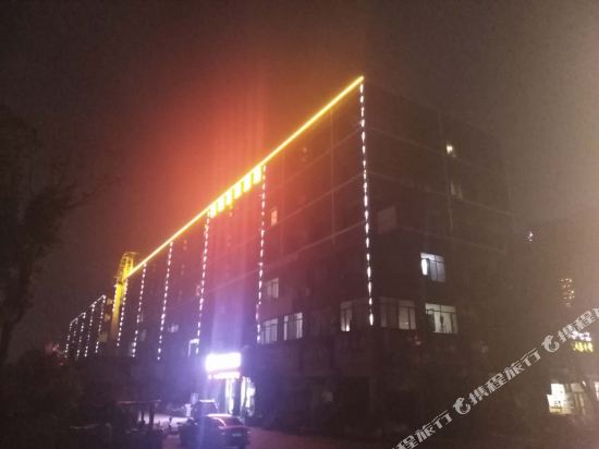 Jun Hotels - carbon neutral hotel in Wuhan