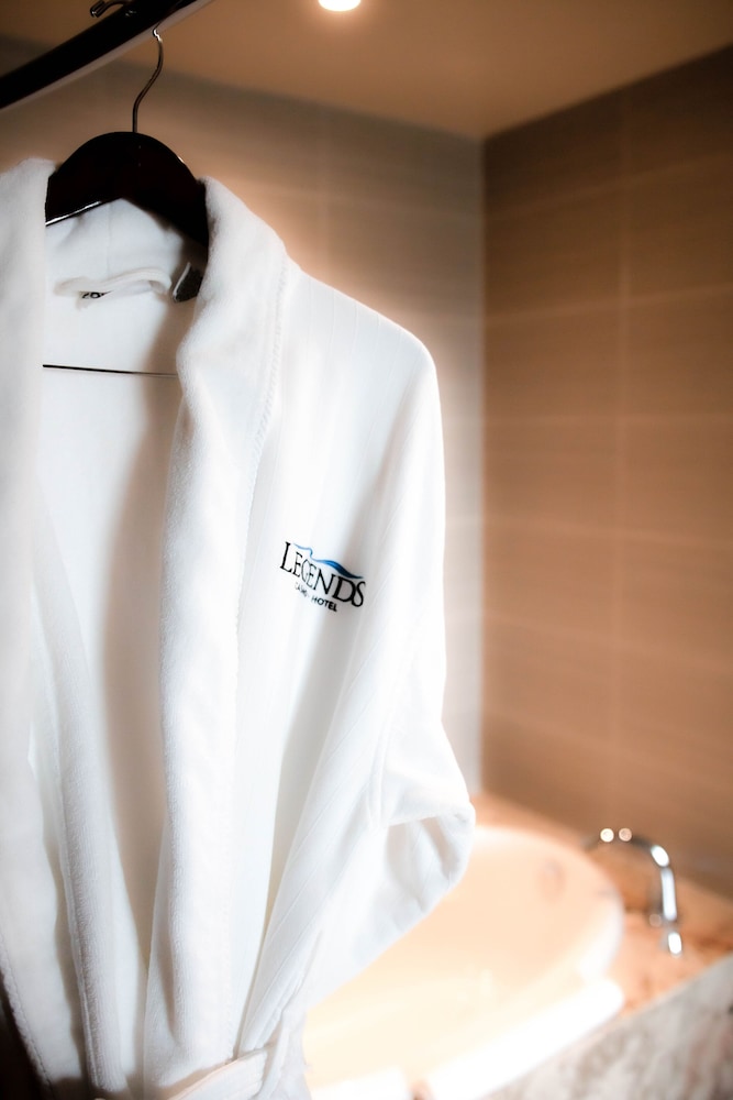 Legends Casino Hotel - photo 12