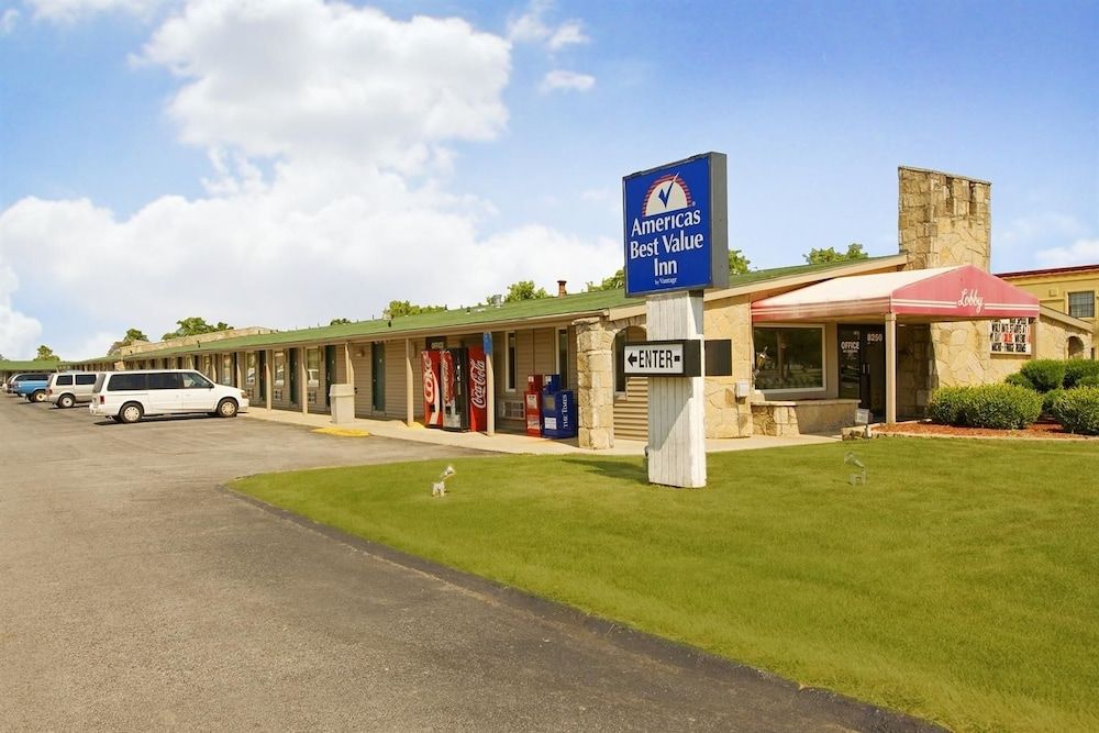 Americas Best Value Inn Merrillville - photo 6