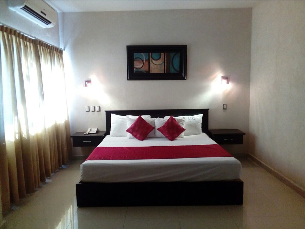 Hotel Madrid Tuxtla in Tuxtla, Mexico