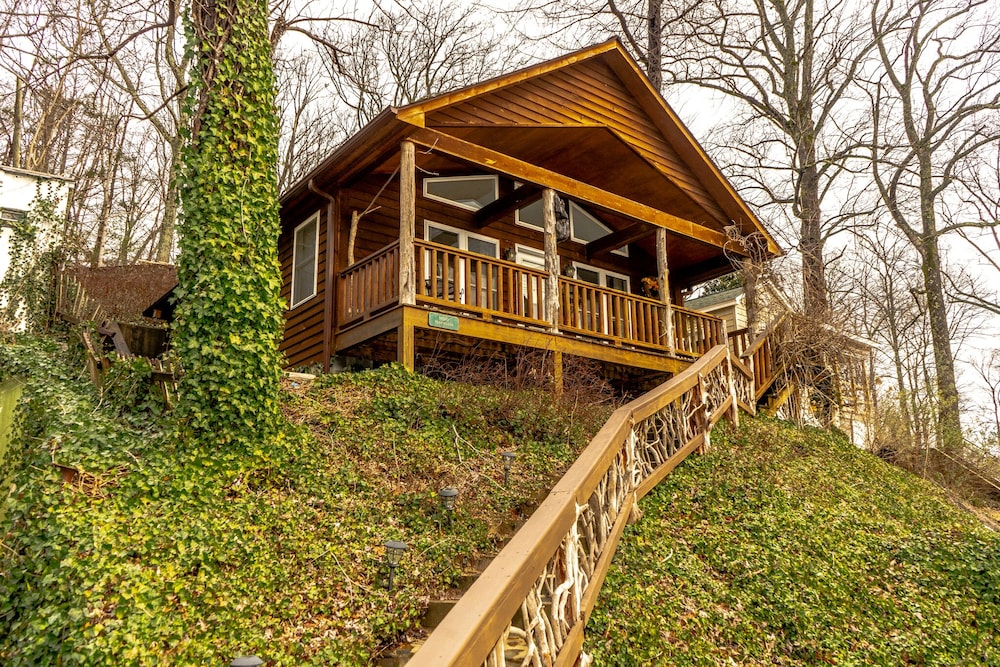 The Chimney Rock Inn & Cottages - photo 105