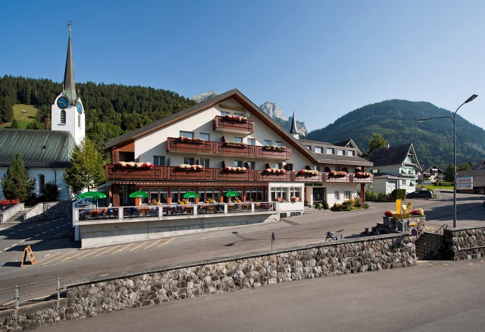 Hotel Sonne - carbon neutral hotel in Wildhaus