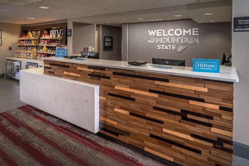 Hampton Inn Charleston Downtown - photo 10