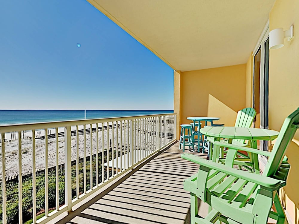 Azure #317 by Southern Vacation Rentals — 4-Star Luxury Hotel in Fort Walton Beach, United States