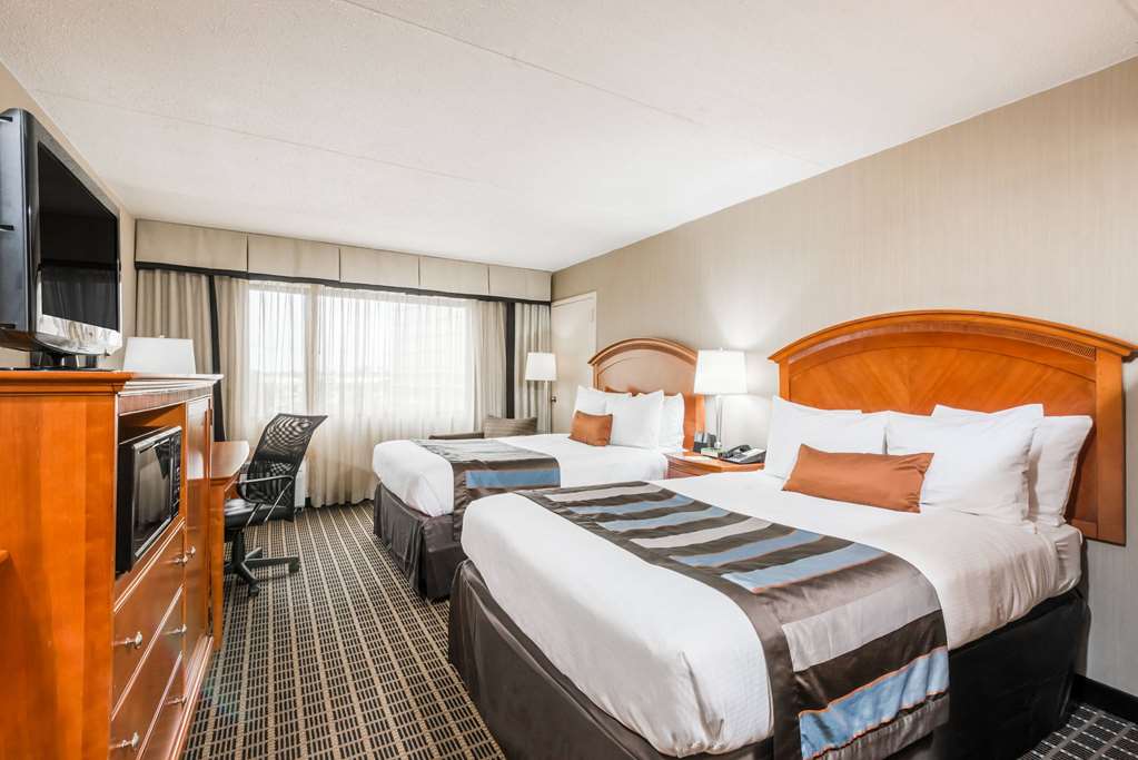 Wingate by Wyndham Springfield - photo 10