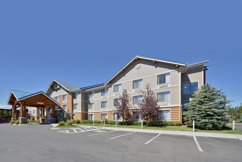 ClubHouse Inn West Yellowstone - photo 34