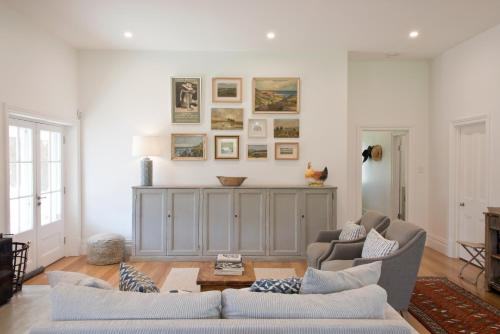 Alkina Old Quarter Accommodation - last minute hotel in Greenock