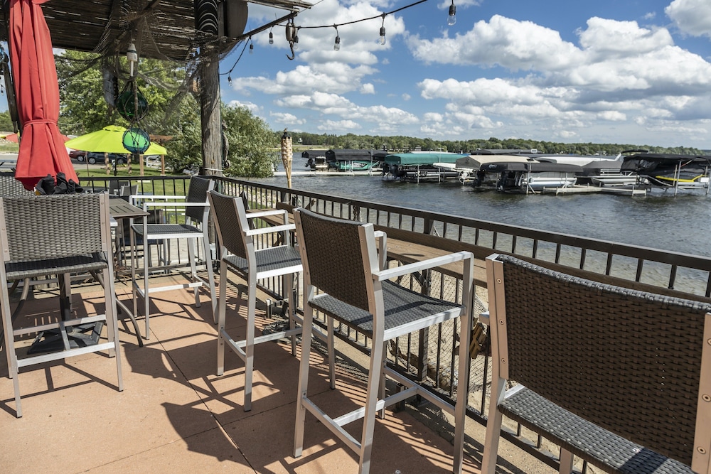 Holiday Inn Detroit Lakes by IHG - photo 56