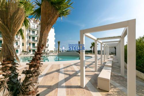 Residence El Palmar — 4-Star Luxury Hotel in Lido Di Jesolo, Italy