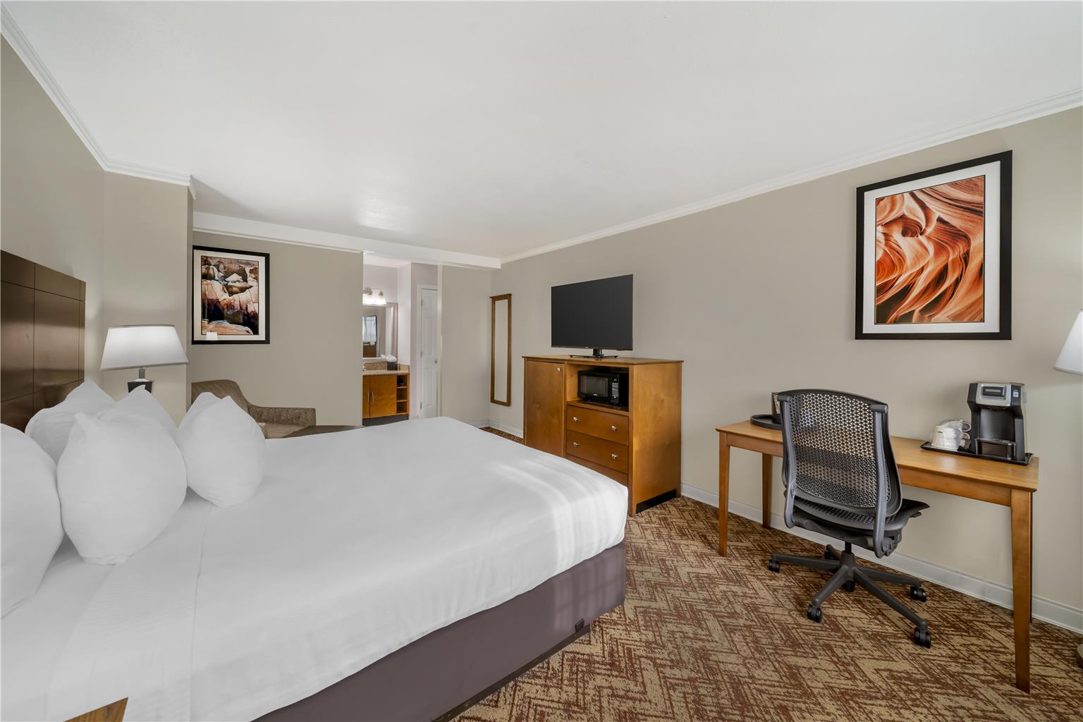 Best Western Plus Northwoods Inn - photo 16