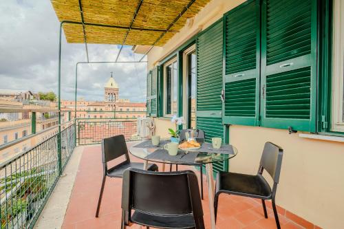 Opera 65 Roof Terrace — 4-Star Luxury Hotel in Rome, Italy