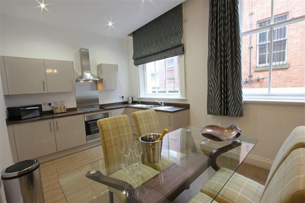 The Castle Collection 42 Castle Street — 4-Star Luxury Hotel in Liverpool, United Kingdom