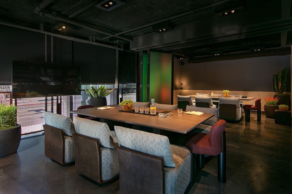 Moxy Downtown Los Angeles - photo 59