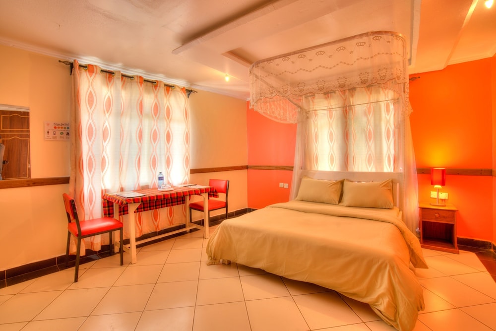Red Buffalo House Hotel — hotel near Nairobi Wilson Airport