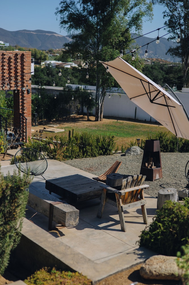 Hotel Otero Valle de Guadalupe in Valle De Guadalupe, Mexico