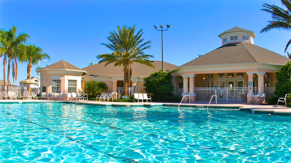 London Condo At Windsor Palms Resort - photo 16