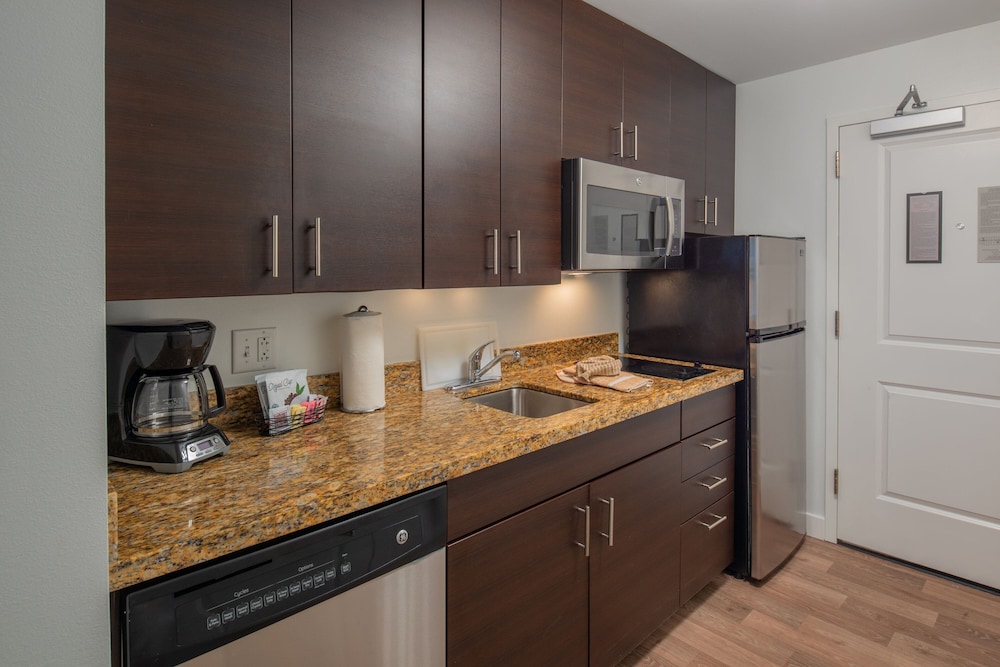 TownePlace Suites by Marriott Wareham Buzzards Bay - photo 11