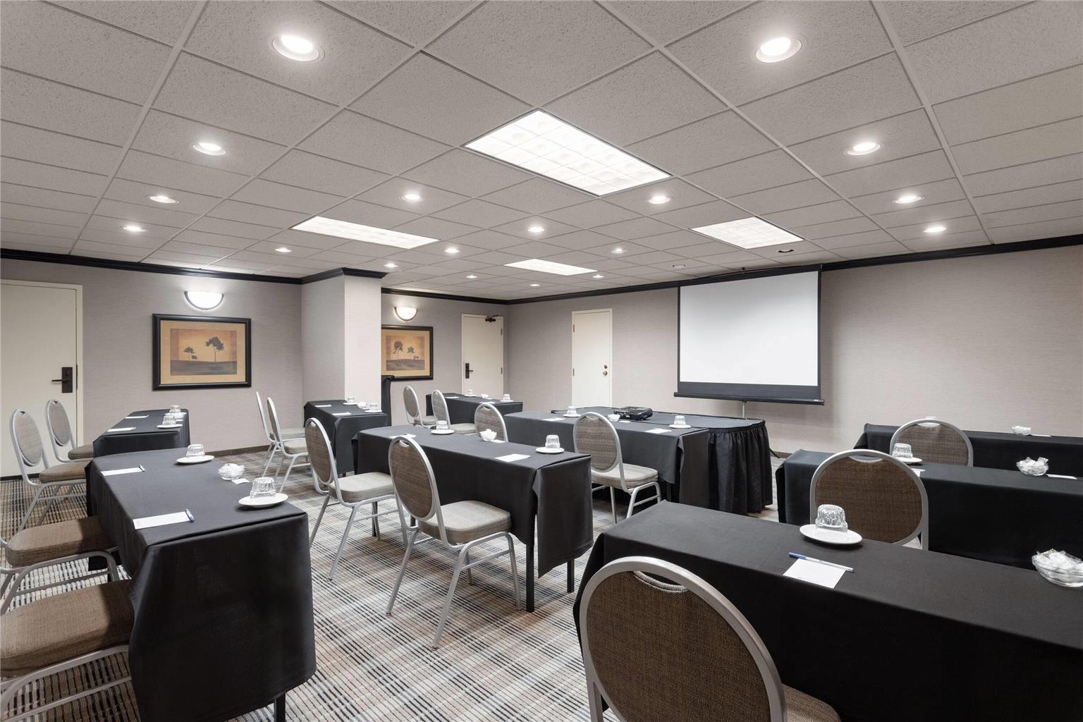 Wyndham Minneapolis South Burnsville - photo 44