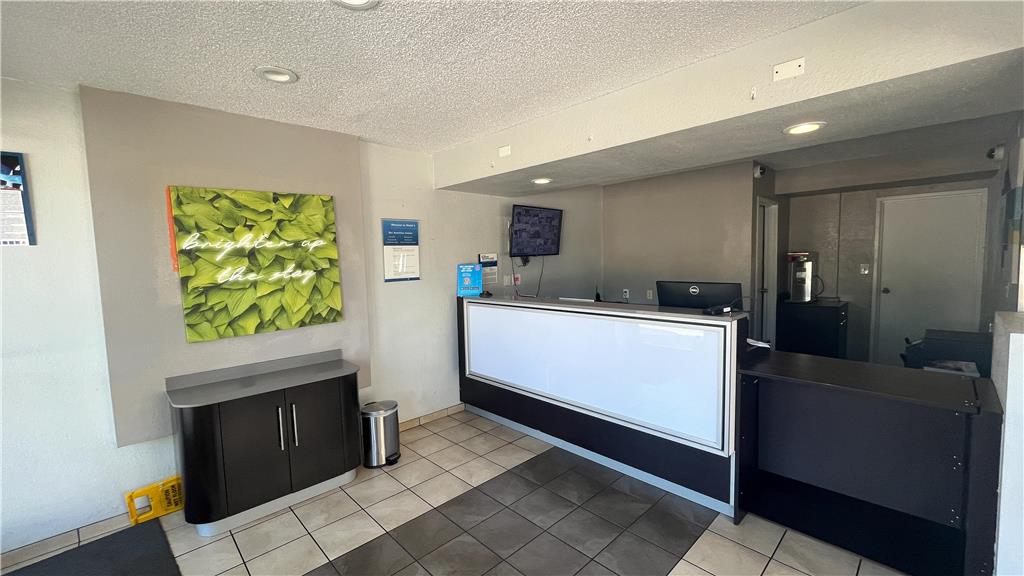 Motel6 Modesto CA - photo 18