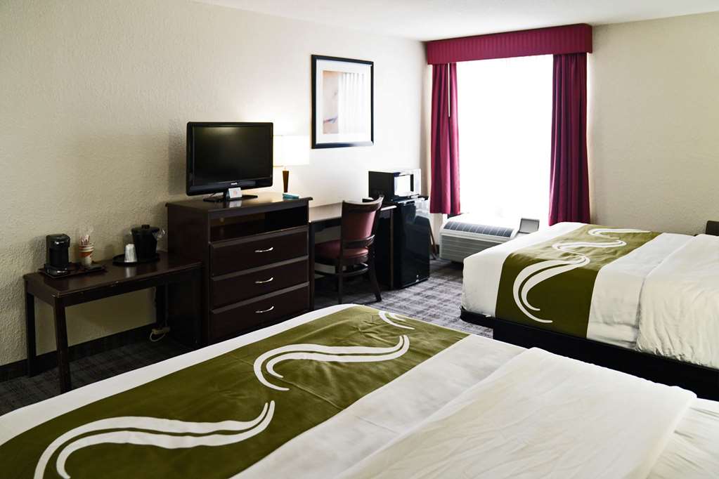 Quality Inn Seymour I 65 - photo 11