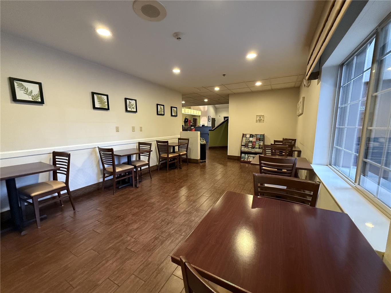 SureStay by Best Western Roseburg - photo 4