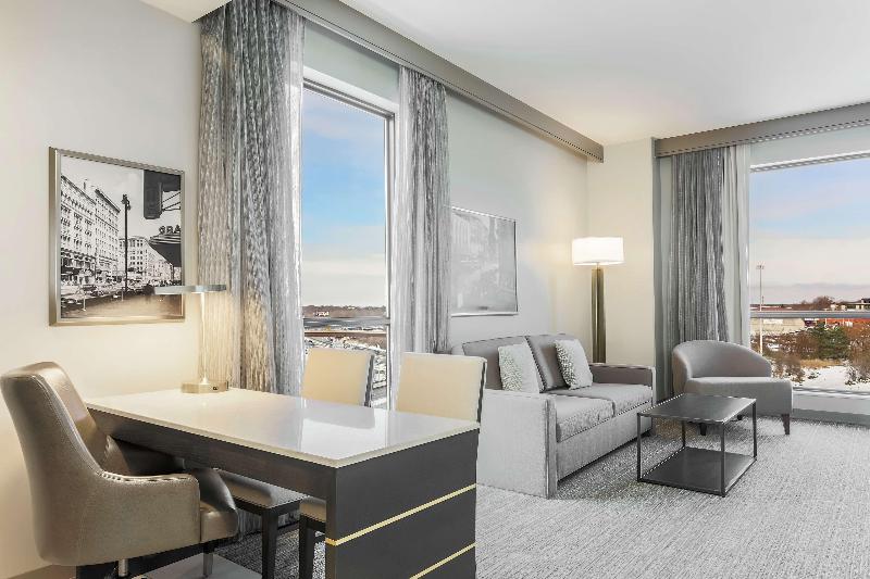 Embassy Suites by Hilton Syracuse Destiny USA - photo 24