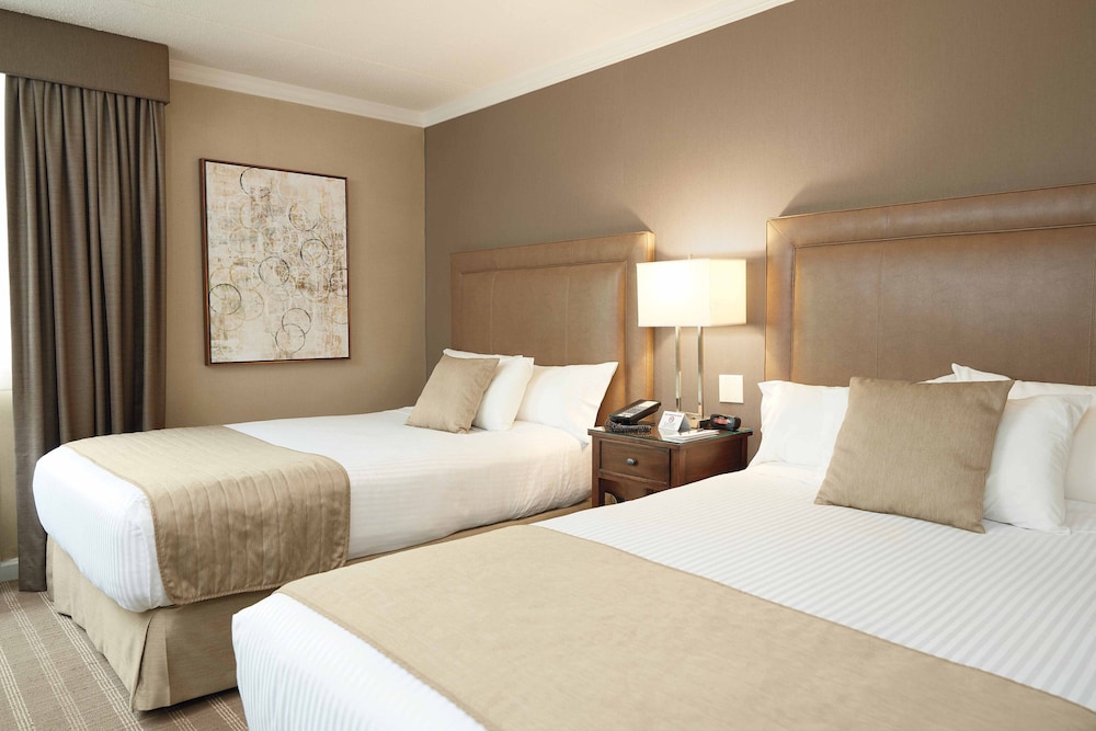 Ethan Allen Hotel - photo 15