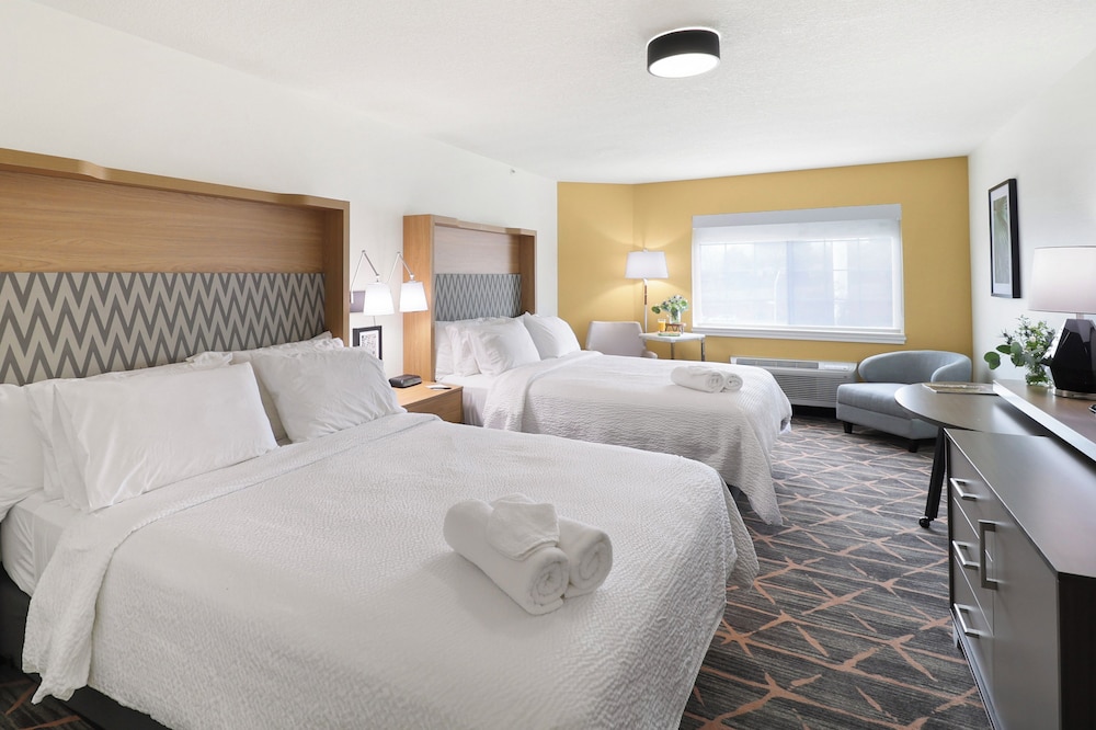 Holiday Inn Redding by IHG - photo 32