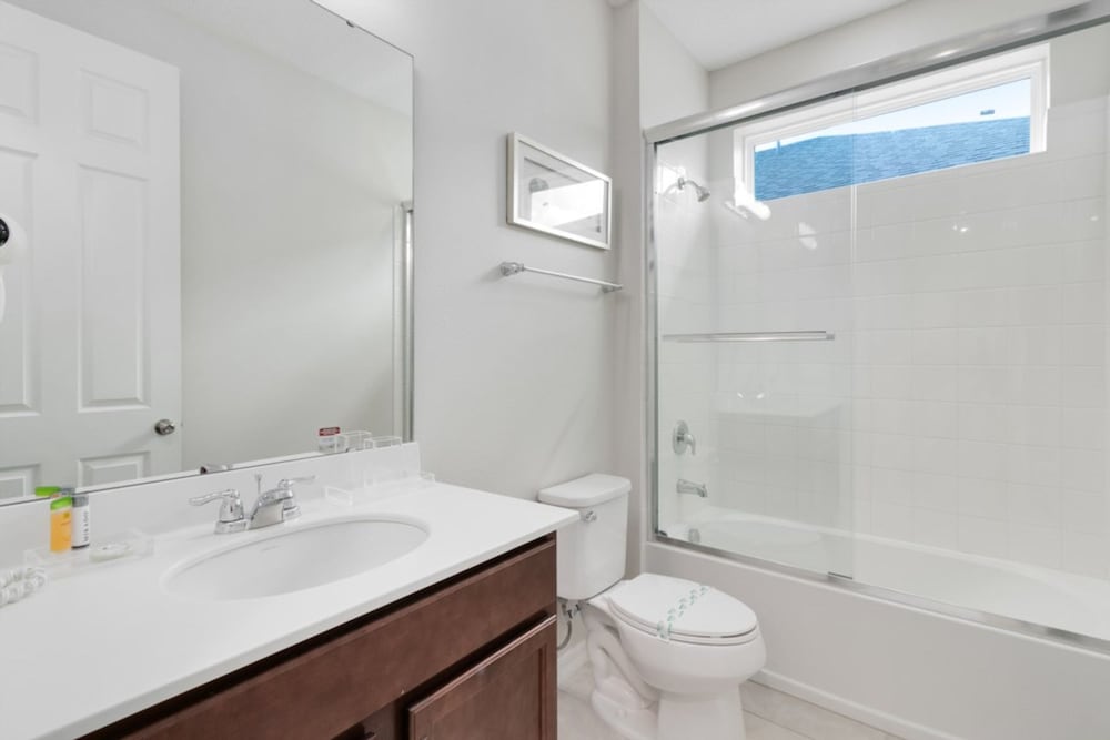 Incredible Resort 4 bed Pool Spa Home - photo 19